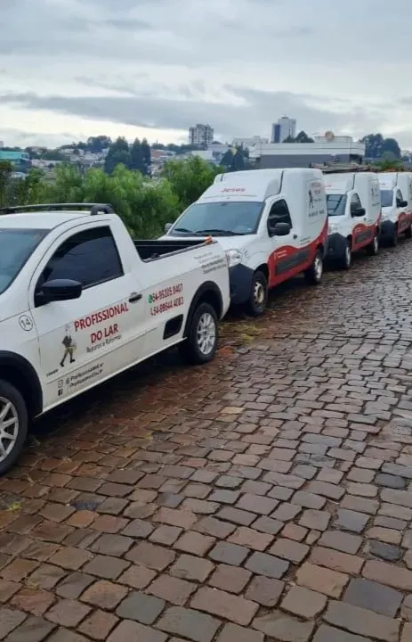 caminhões estacionados 